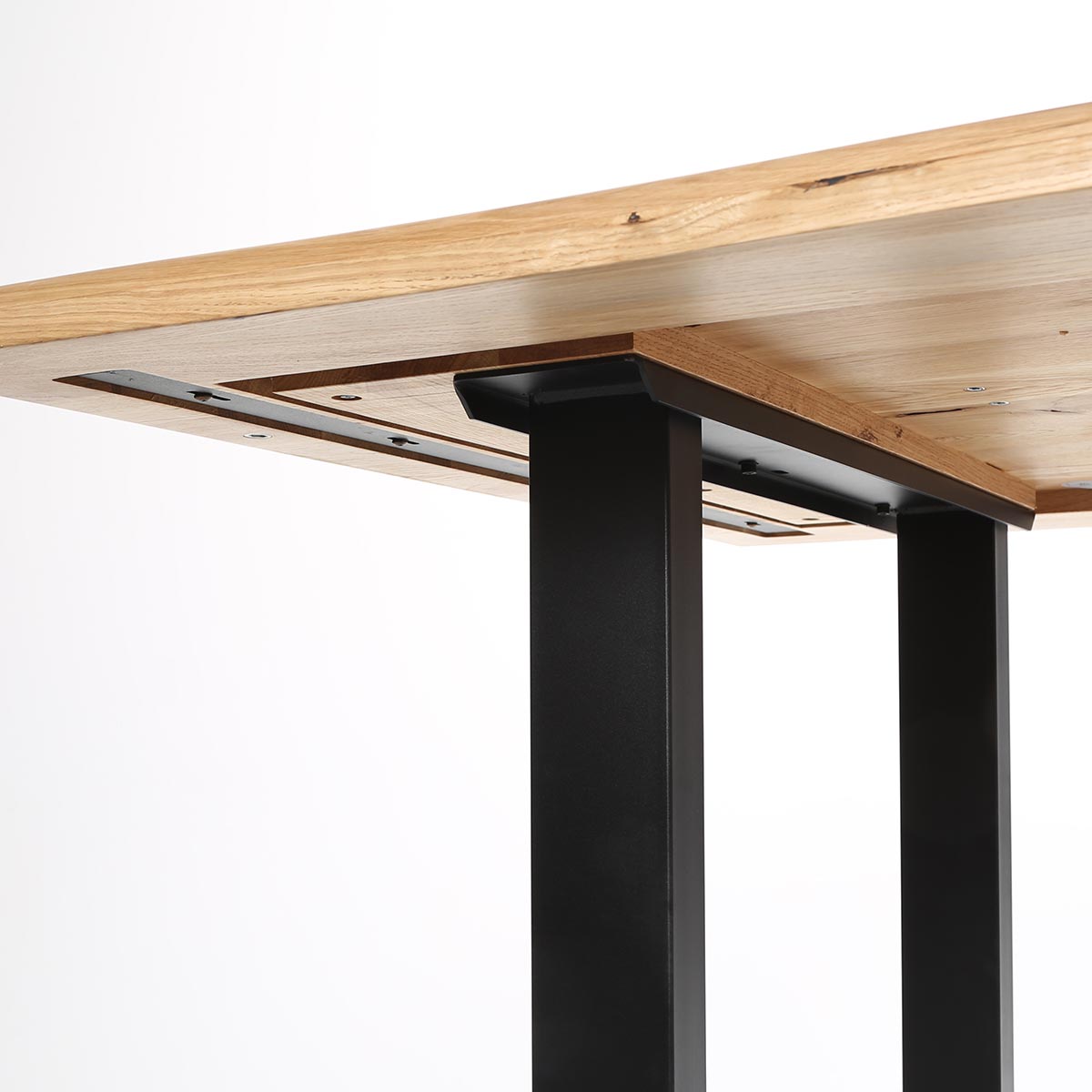 Baumkantentisch Eiche massiv 160x100cm mit U-Gestell