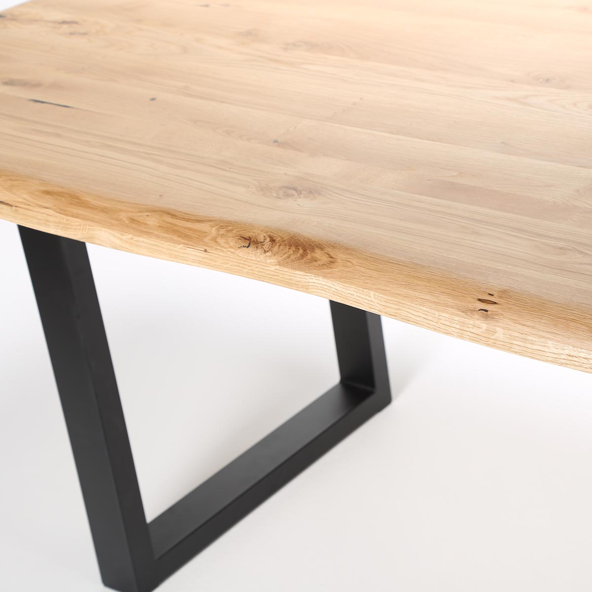 Esstisch Baumkante Eiche massiv 220x100cm mit U-Gestell